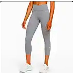 Nike women's Capri Dri-Fit mid-rise tights, gray, size small